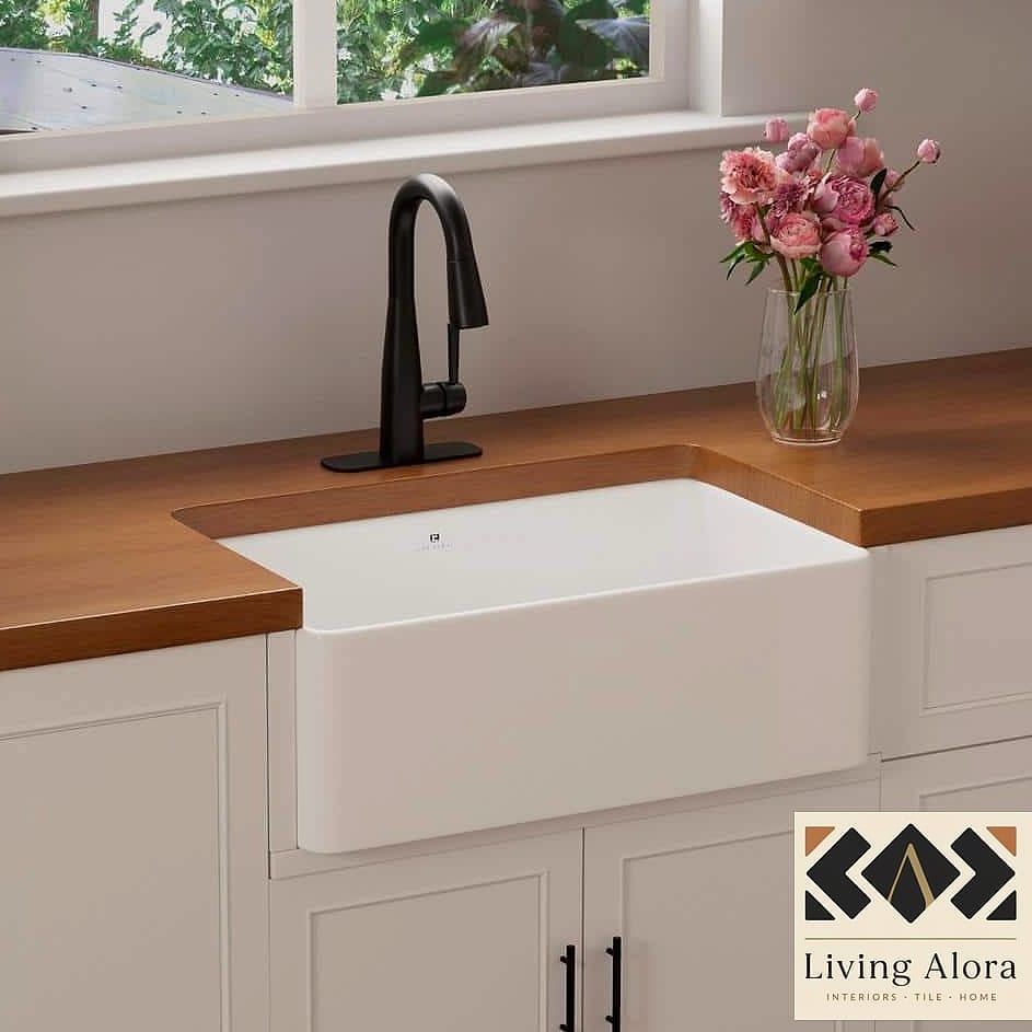 Apron-Front Farmhouse Sink