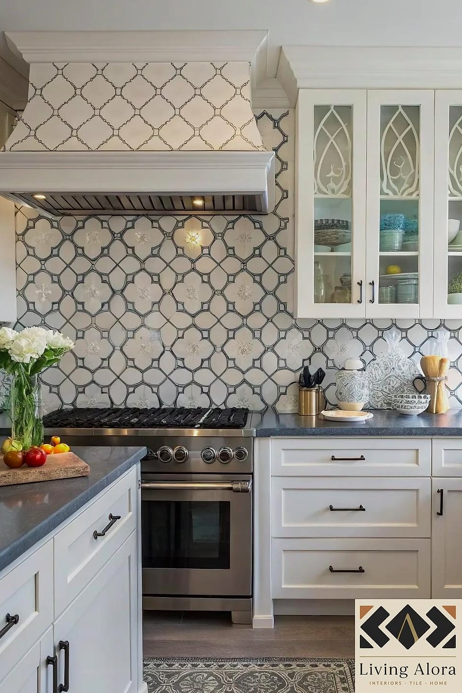 23 Arabesque Tile Ideas to Inspire Your Next Renovation 4 Arabesque Tile Kitchen Backsplash in Soft Gray