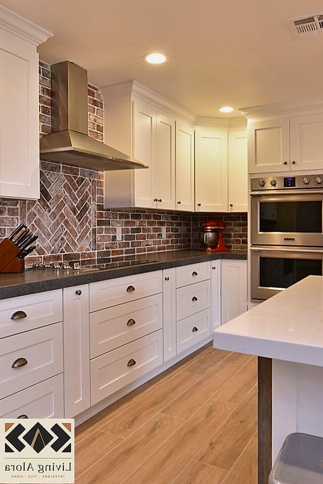 22 Modern Backsplash Ideas Perfect for Any Budget 21 Brick-Look Ceramic Tile