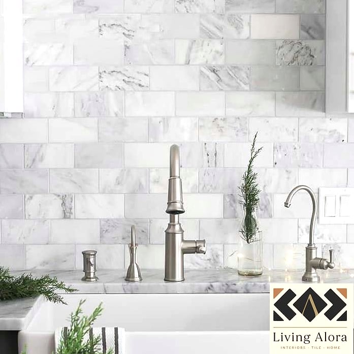 14 Marble Backsplash Ideas That Are Absolutely Worth It 2 Classic Carrara Marble Subway Tile