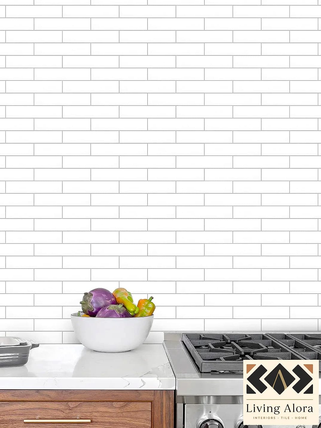 16 Modern Backsplash Ideas That Work in Any Size Home 2 Classic White Subway Tile