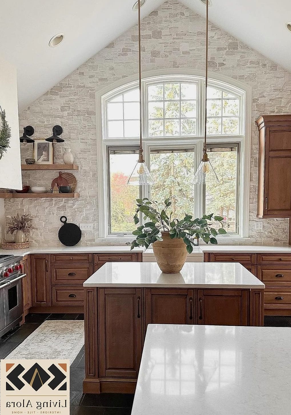Floor-to-Ceiling Stone Backsplash
