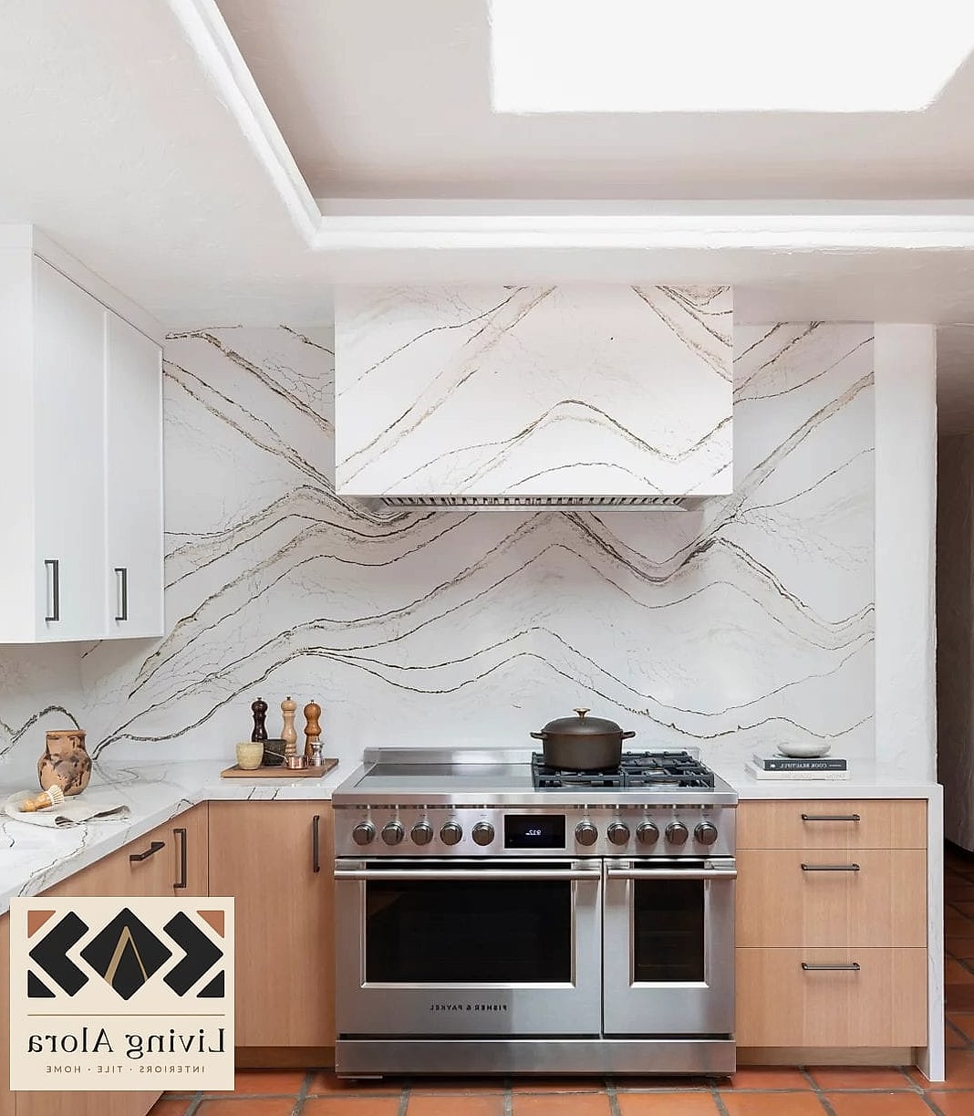 Full Height Quartz with Integrated Pot Filler