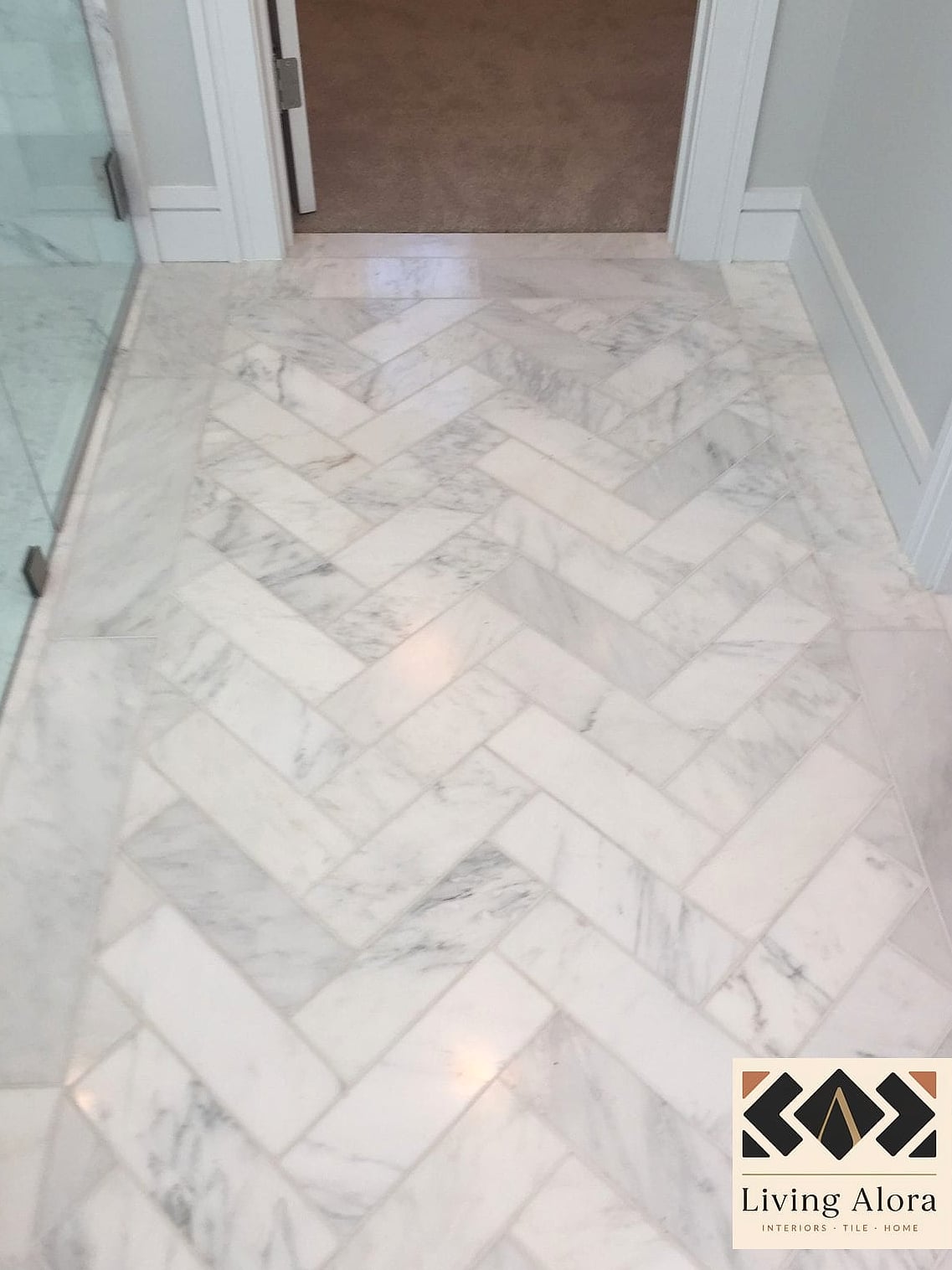 7 Marble Subway Tile Ideas Worth Bookmarking Before You Renovate 3 Herringbone Pattern for a Custom Look