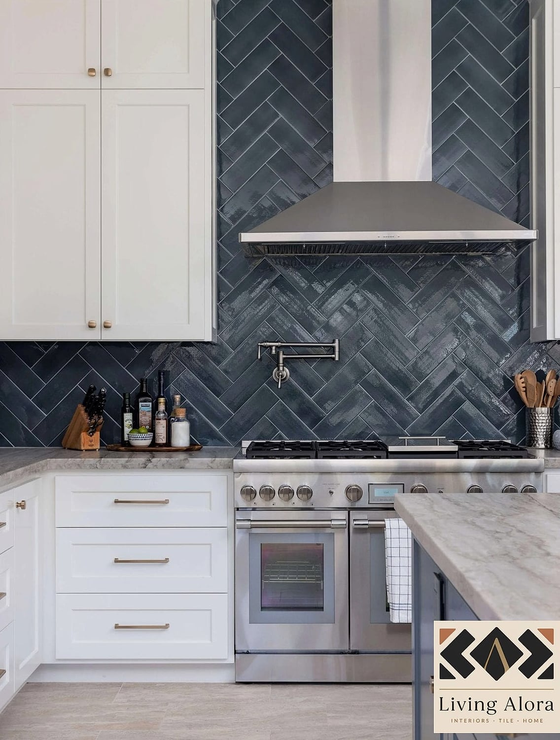 Herringbone Pattern in Neutral Tones