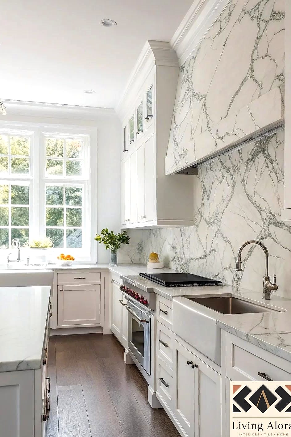 10 Kitchen Backsplash Ideas That Look Expensive But Aren't 4 Marble-Look Porcelain Slab