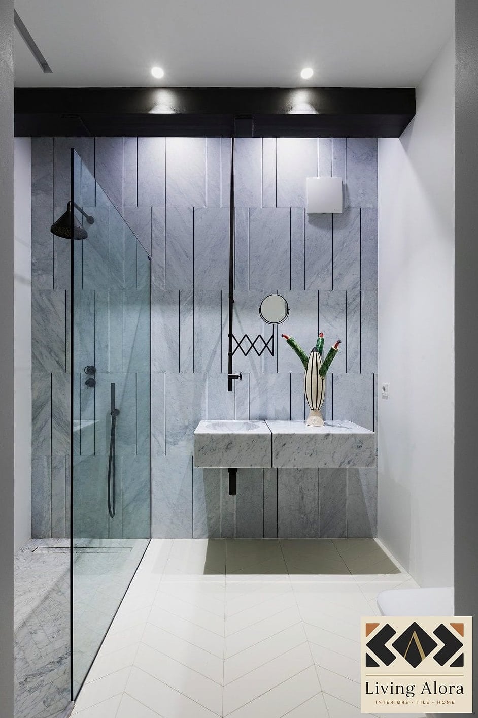 11 Marble Bathroom Ideas That Work in Any Size Home 12 Marble Tile in a Vertical Installation