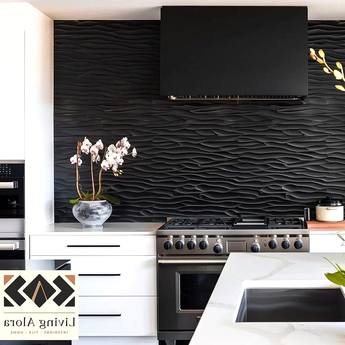 27 Modern Backsplash Ideas That Will Transform Your Space 22 Matte Black Tile