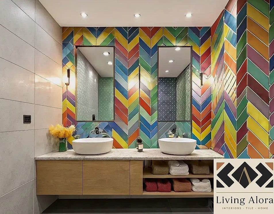 21 Trendy Colorful Herringbone Backsplash Ideas That Work in Any Size Home 22 Multicolor Herringbone Mosaic