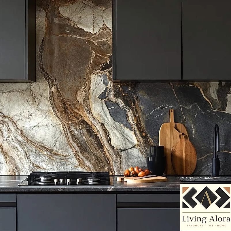 20 Modern Backsplash Ideas That Maximize Style and Function 6 Natural Stone Slab Backsplash