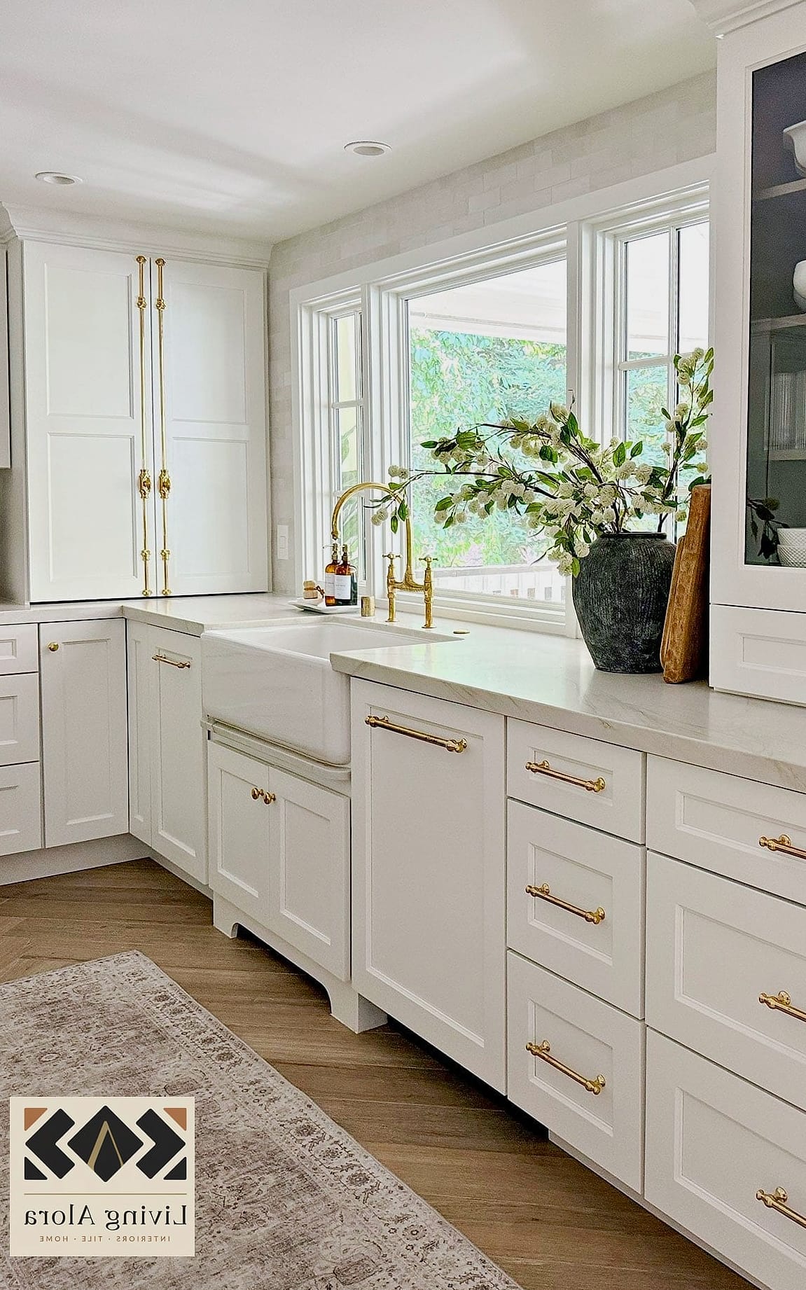 27 White Cabinets Ideas You Haven't Seen Before 4 Two-Tone White Cabinets with Warm Wood Accents
