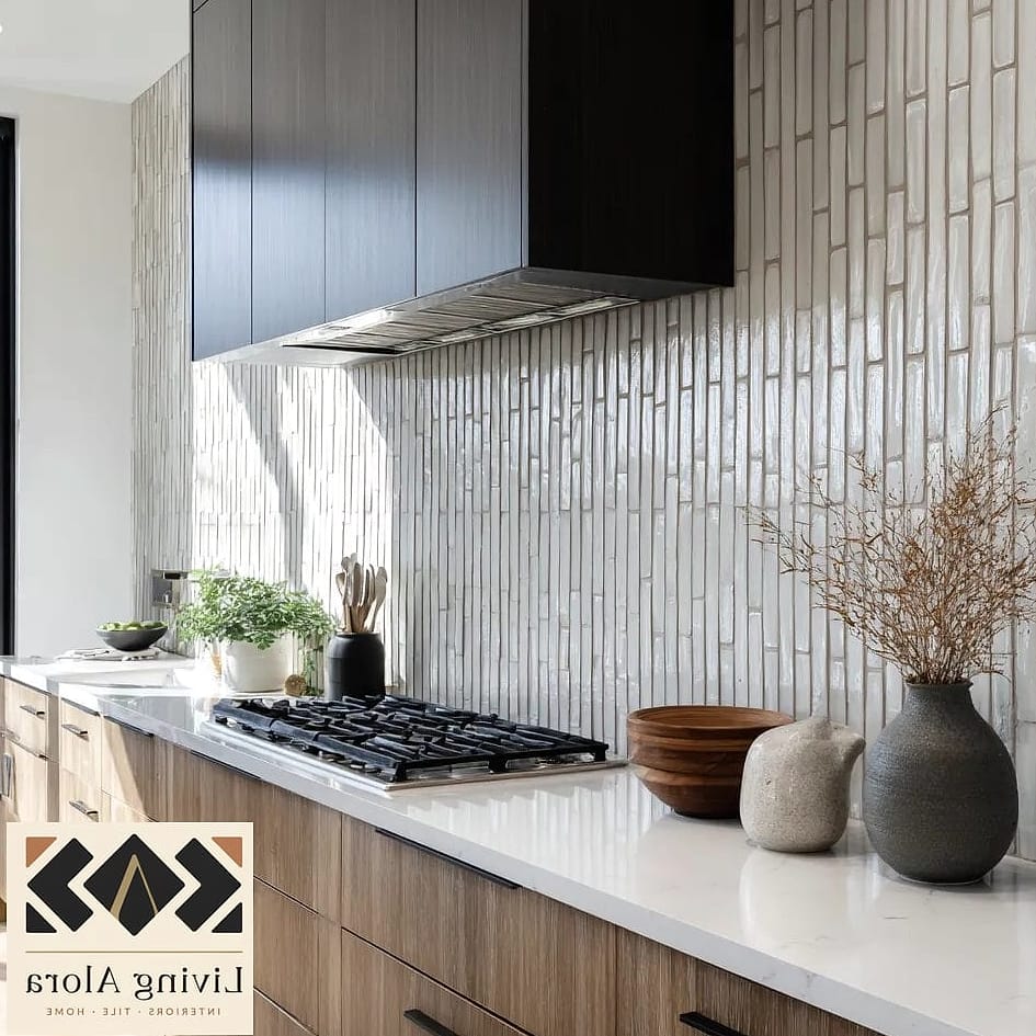 20 Modern Backsplash Ideas That Maximize Style and Function 8 Vertical Stack Installation