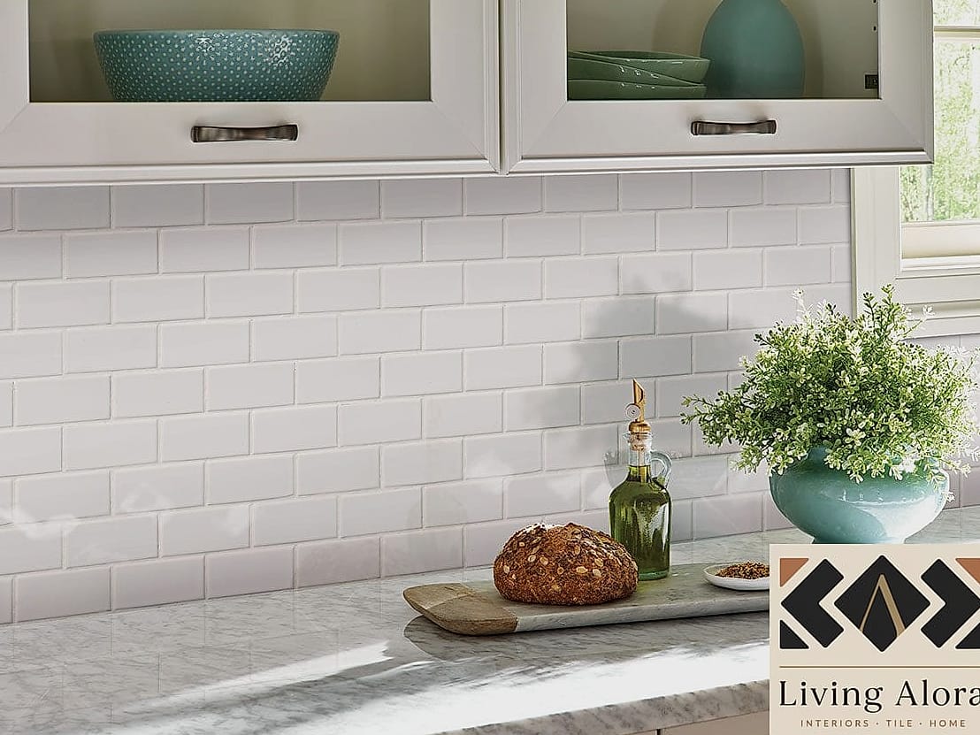 25 Glossy White Backsplash Ideas That Are Absolutely Worth It 8 White Ceramic Subway with Contrast Grout